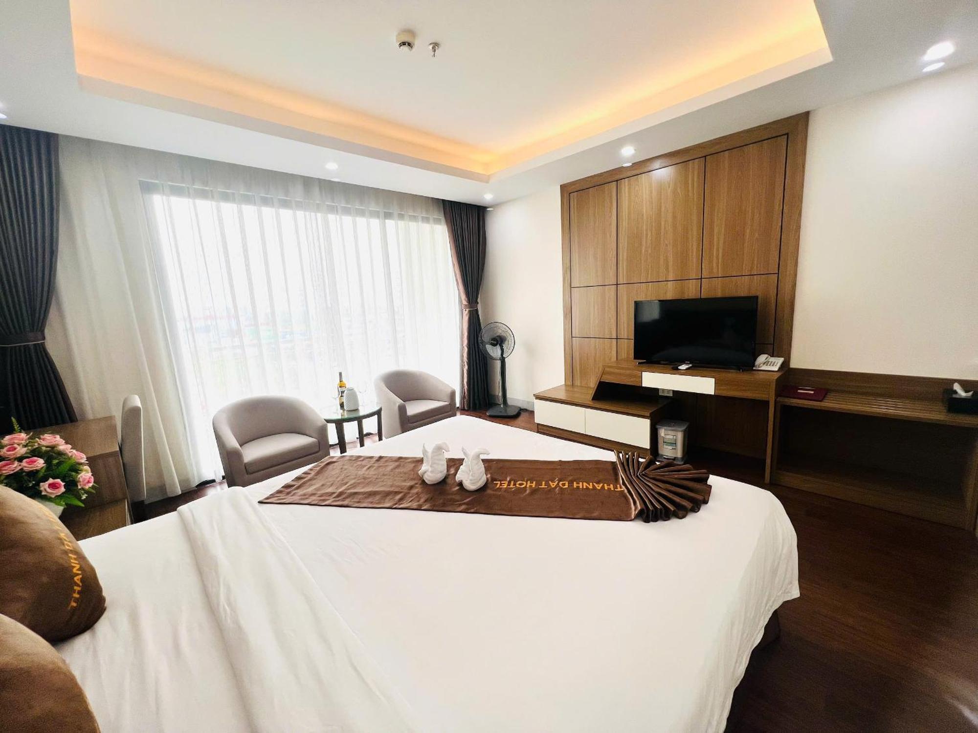 Thanh Dat Hotel I Ninh Lao Екстериор снимка